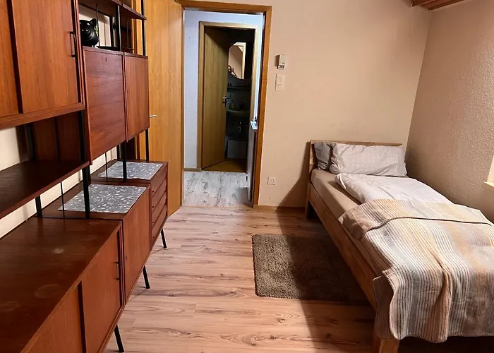 Monteur- Und Am Brückchen Mit Inklusive Nutzung Idar-Oberstein